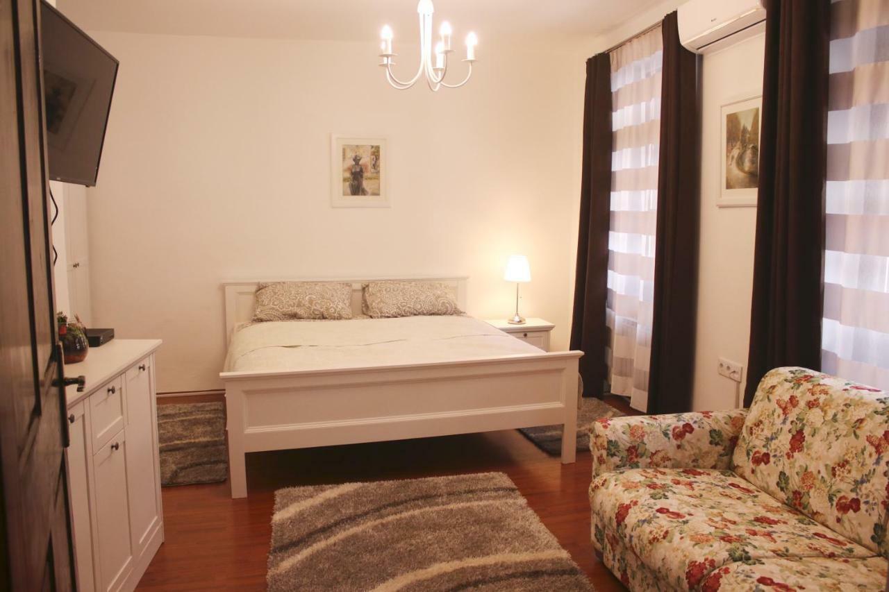 Studio Apartment Zagorka Tkalciceva Street Zagreb Exterior photo
